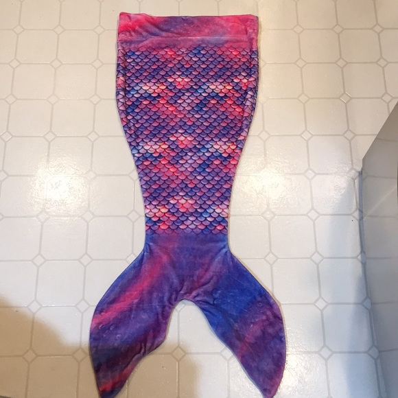 Other - Mermaid Tail Blanket